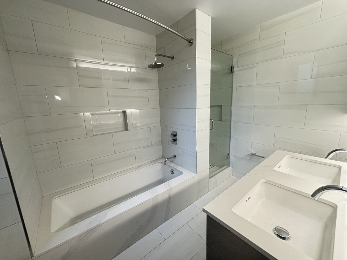 Claridge's K Line Bathroom - 11K