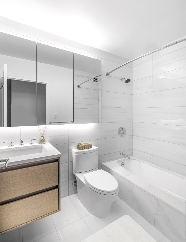 The Murray Hill G Line Bathroom Staged - 16G