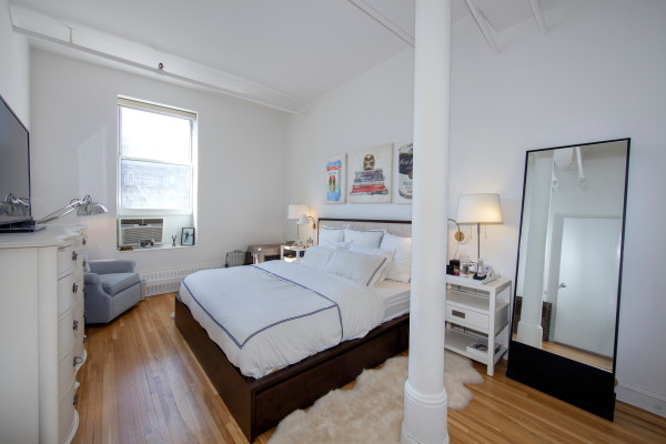 https://manhattanskyline.com/storage/_styles/multi-hero/misc/eQ3rFy1RF33cWKzlMI2RhO3IaDiqv2ndrrbvQCuH.jpeg